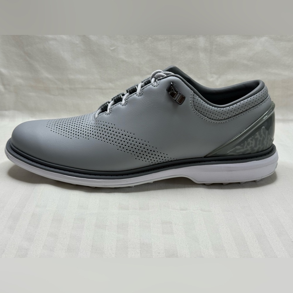 Nike Air Jordan ADG 4 Golf Shoes. Size 8 New without Box DM0103-010
